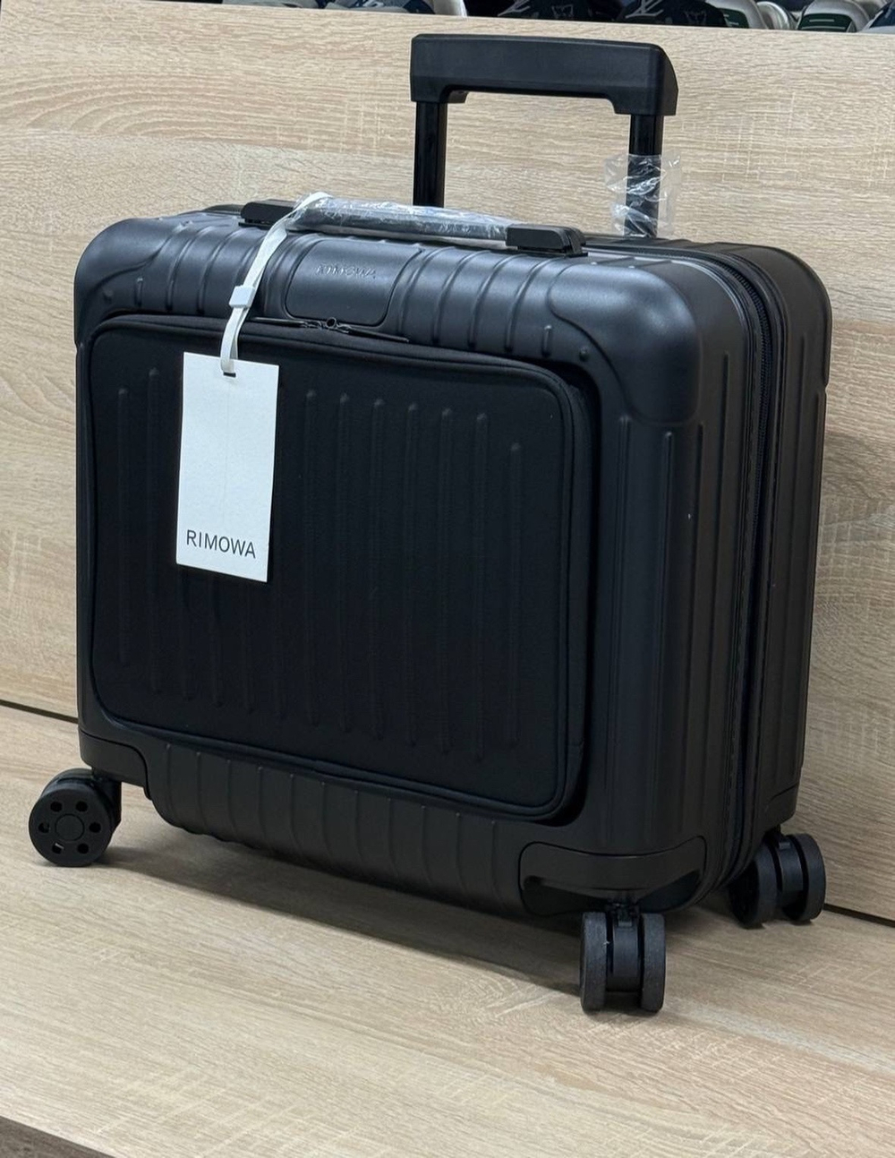 Дорожный чемодан Rimowa