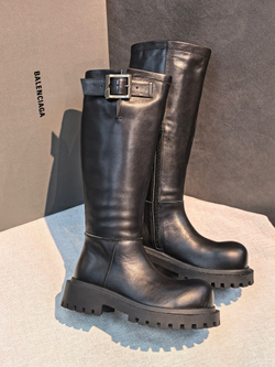 Сапоги Balenciaga