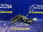 Замок двери задней левой TOYOTA HILUX SURF 1992