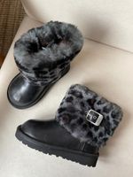 Новые сапоги Ugg, 27