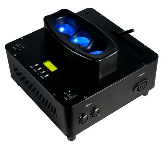 ADJ Wifly Chameleon устройство для заливающего освещения стен имеет три светодиода RGBWA+УФ (6-В-1)