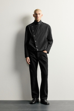 УКОРОЧЕННАЯ КУРТКА С ЗАСТЕЖКОЙ НА ПУГОВИЦЫ — ZARA