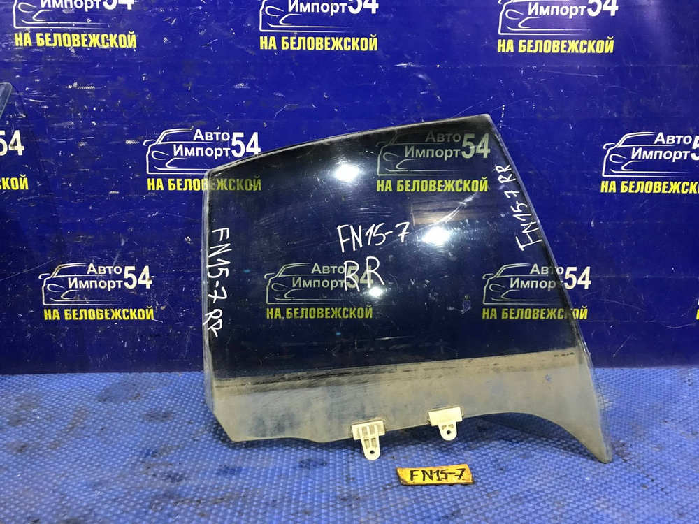 Стекло двери задней правой NISSAN PULSAR 2000