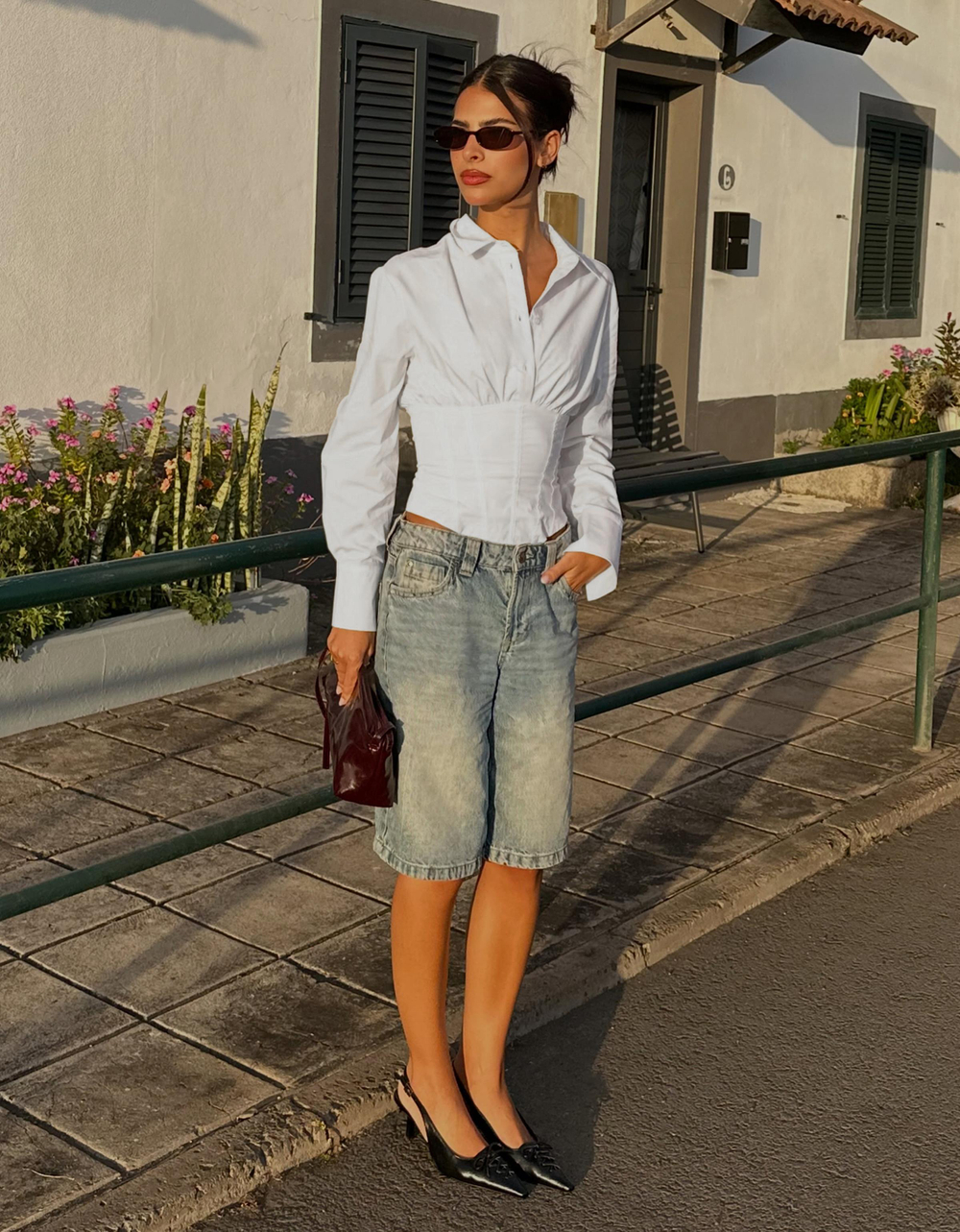 Женская рубашка с корсетным эффектом и длинными рукавами - BERSHKA