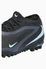 Сороконожки Nike Phantom 6 Low Pro TF - размер 36,5 EU