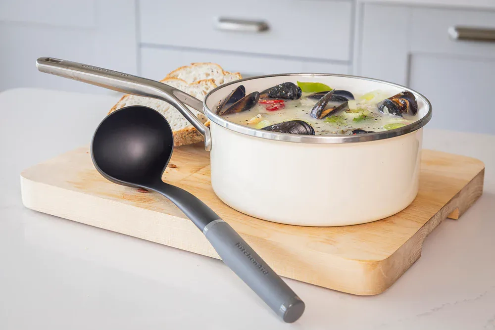 KitchenAid Классический половник для супа серый EAN 5057982102685