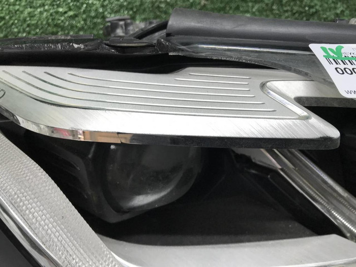 Битая Фара правая BMW 5er G30 (2020-2023) LED