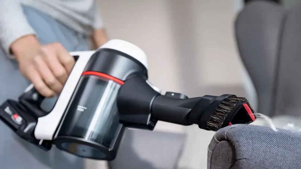 Пылесос Bosch BCS711XXL