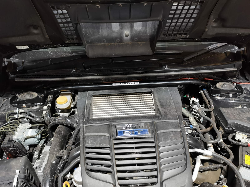 Распорка передних стоек (цельная) Subaru Levorg