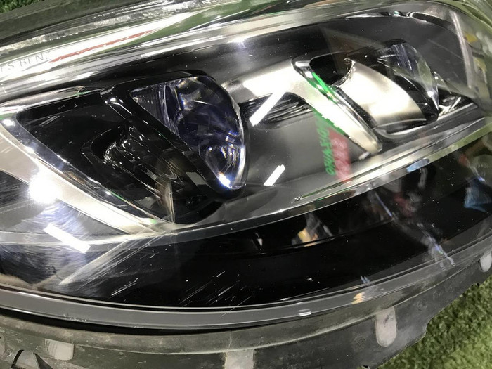 Фара правая Mercedes S W222 (2013-2017) LED Night Vision