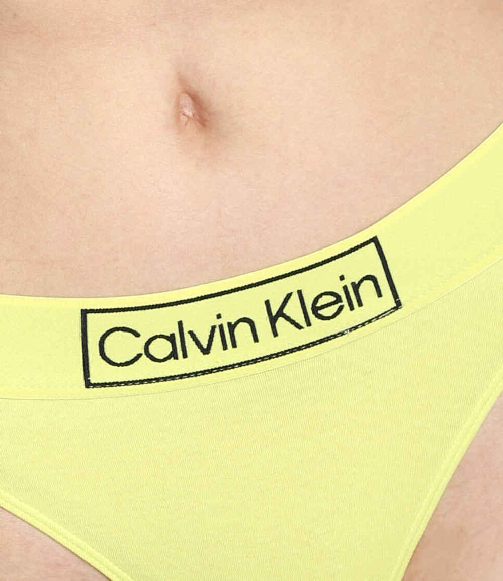 стринги Calvin Klein Underwear - зеленый(000QF6774E)