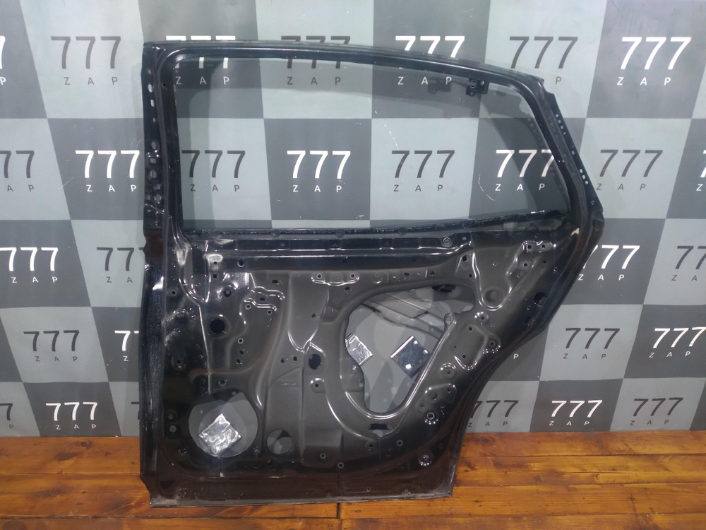 Дверь задняя правая Lexus LS 5 17-22 Б/У Оригинал 6700350120