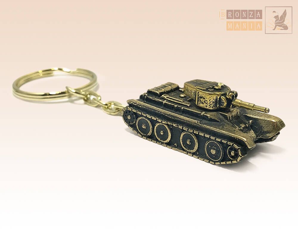брелок Танк БТ-5