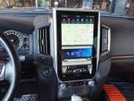 Магнитола для Toyota Land Cruiser 200 2015-2021 (без JBL) - Kuberg ZF-1807L-GE "Тесла-Стиль" монитор 13.6" на Android 13, Быстрая, Carplay, 4G SIM слот