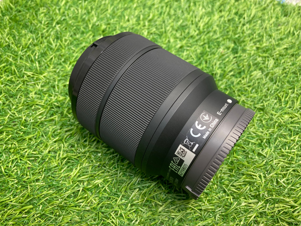 Sony FE 28-70mm 3.5-5.6 OSS