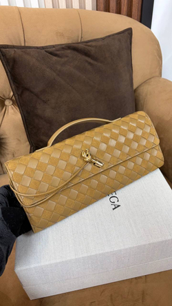 Клатч-Сумка Bottega Veneta Andiamo