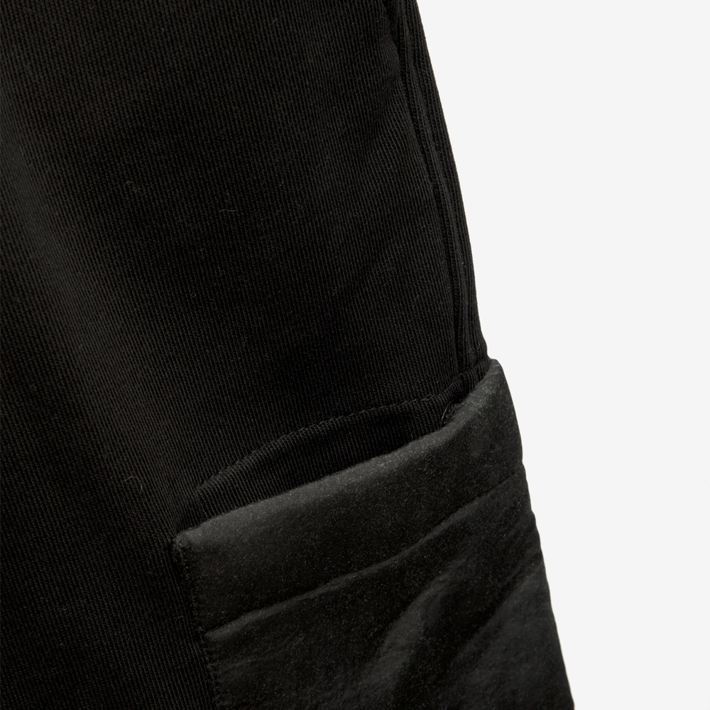 PNTS Black