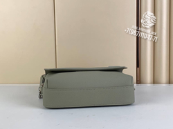 Сумка через плечо/мессенджер Louis Vuitton Fastline