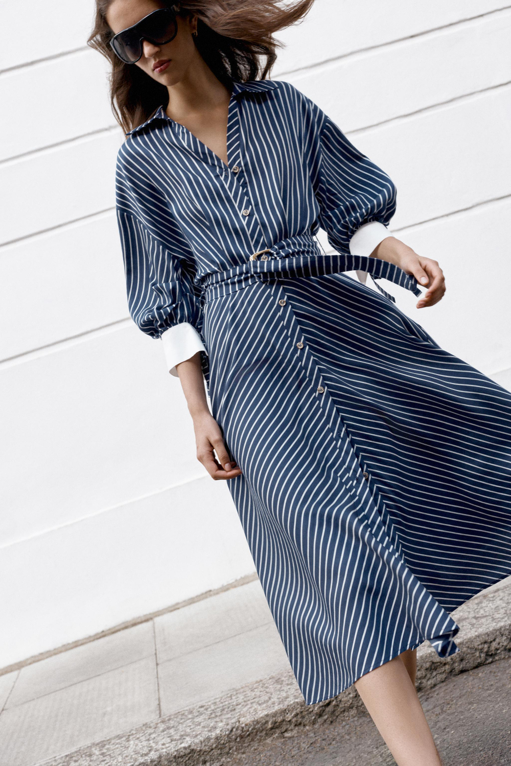 ПЛАТЬЕ МИДИ В ПОЛОСКУ С РЕМНЕМ — ZARA