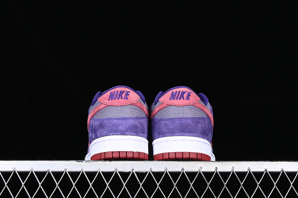 Nike Dunk Low Plum
