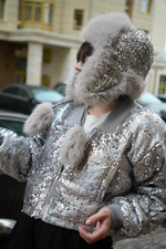 Бомбер с пайетками