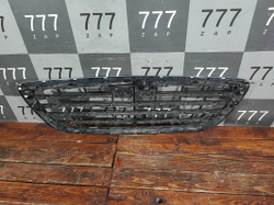 Решетка радиатора Mercedes S-Class (W222) 13-17 Б/У Оригинал A2228800383