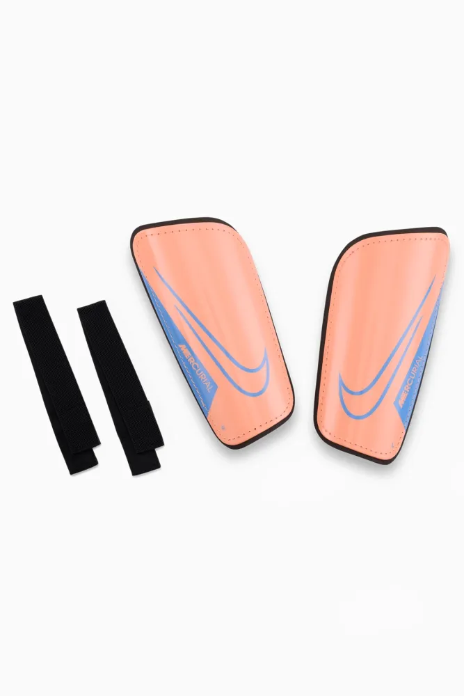 Футбольные щитки Nike Mercurial Hardshell - оранжевый Футбольные щитки Nike Mercurial Hardshell - оранжевый