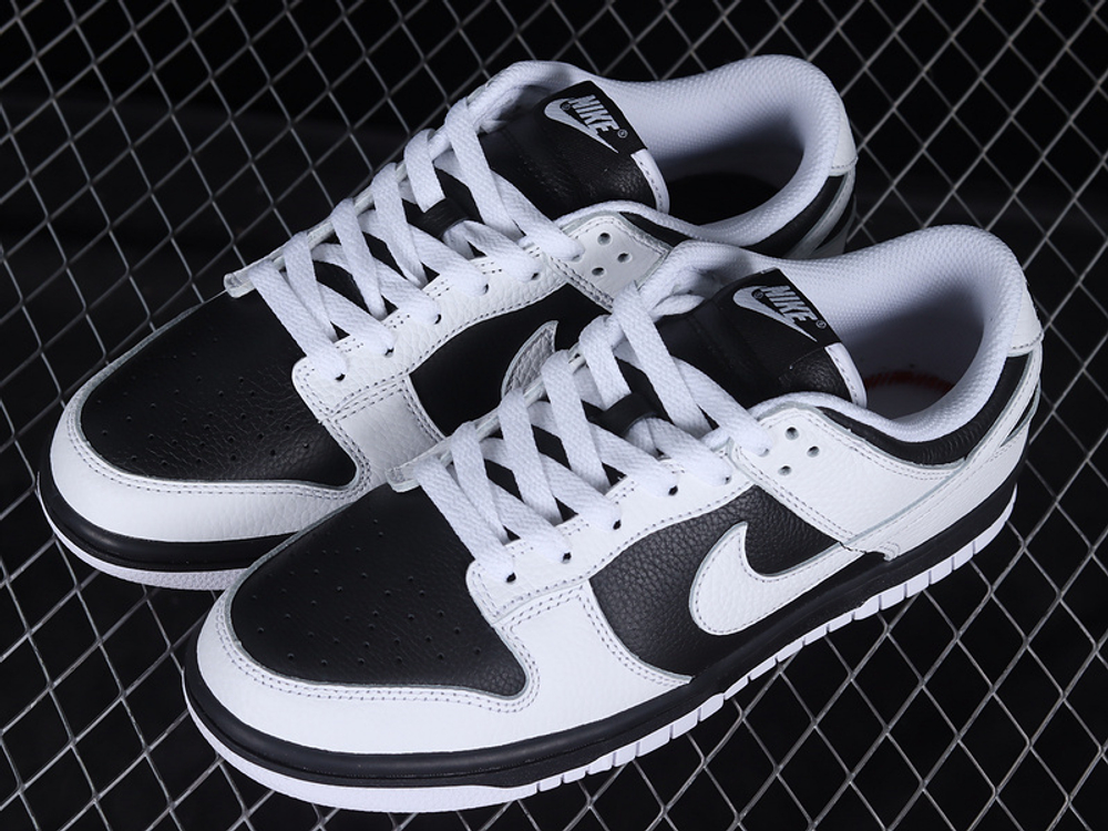 Nike Dunk Low Retro Reverse Panda