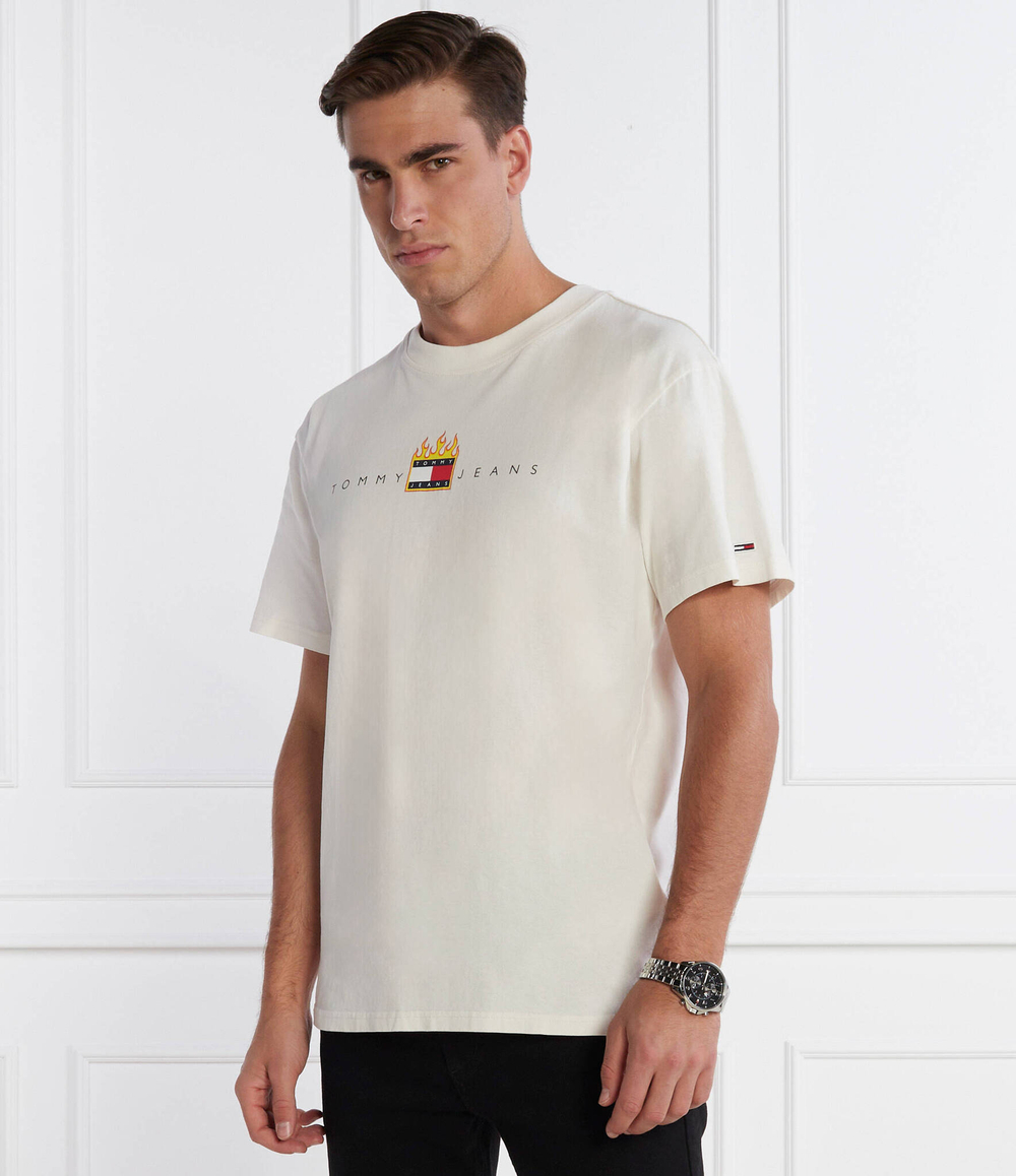 Футболка LINEAR FIRE FLAG Tommy Jeans - экрю(DM0DM17738)