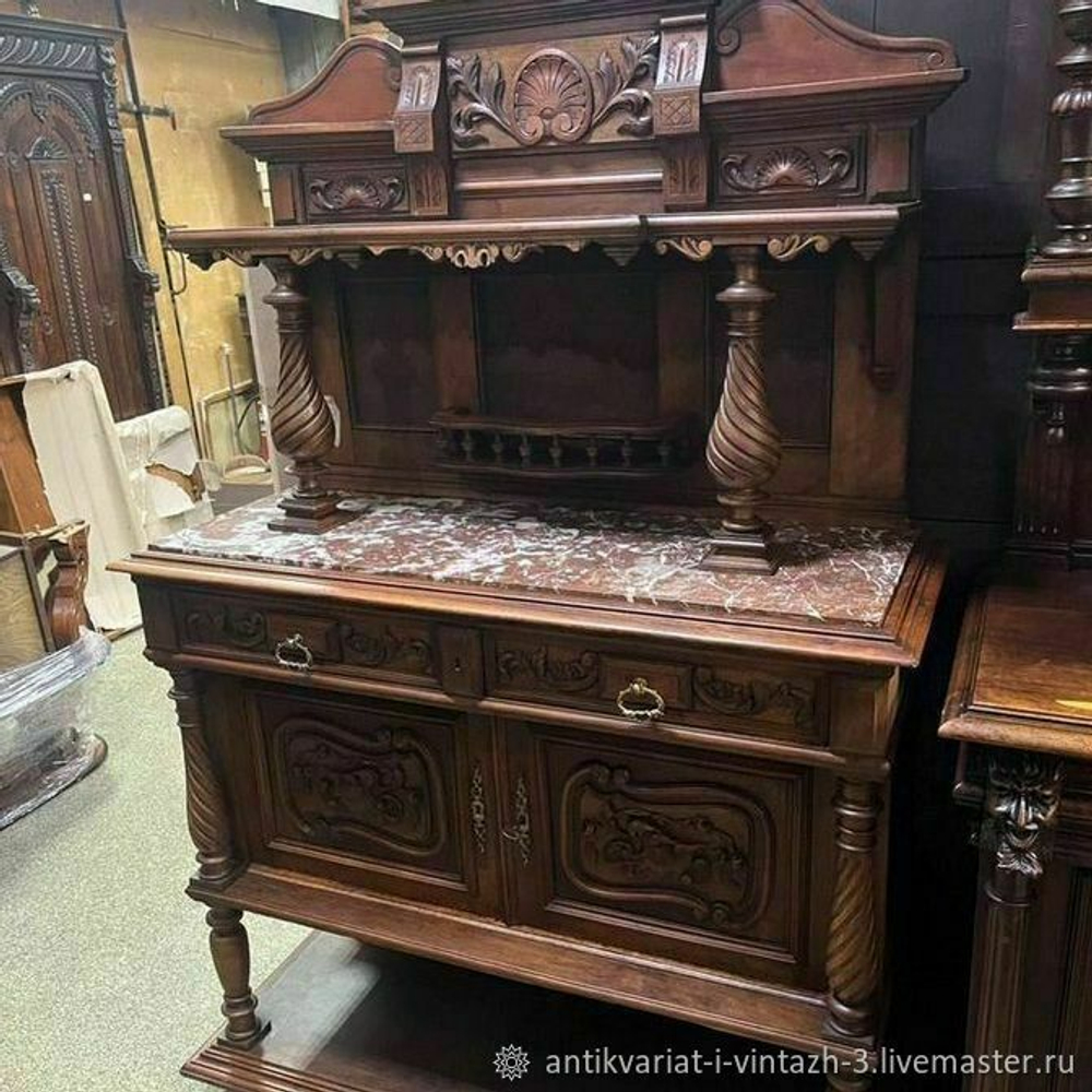 Старинный поставец/десертница с мрамором