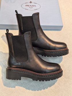 Ботинки Prada