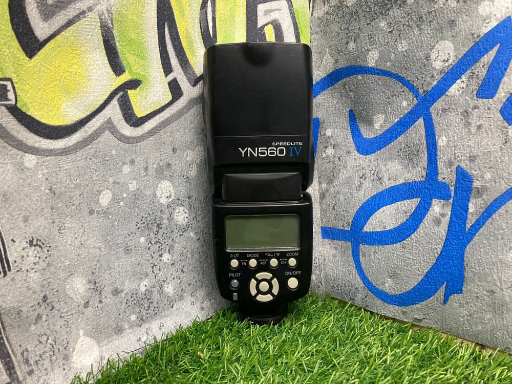 Yongnuo Speedlite YN-560 IV