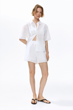 Хлопковые шорты с вышивкой — Белый - H&M