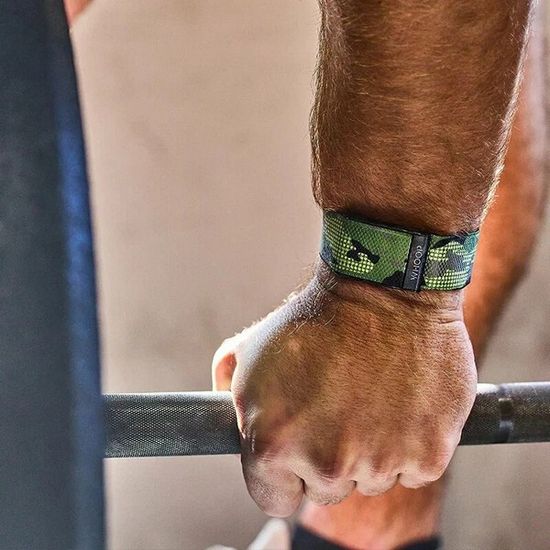 Плетеный ремешок для браслета Whoop 4.0 SuperKnit Band (Jungle Camo)