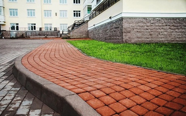 Как самостоятельно проверить качество тротуарной плитки