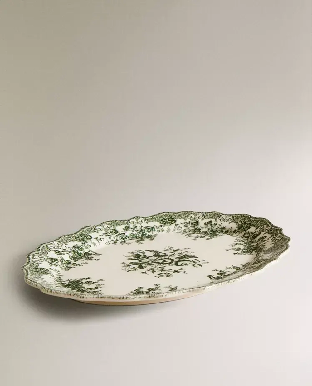 ZARA HOME БЛЮДО ИЗ ФАЯНСА С ЦВЕТОЧНЫМ УЗОРОМ, ОЛИВКОВЫЙ