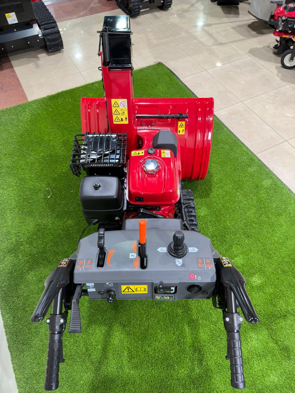Снегоуборщик Honda HSS 1380 A ETD