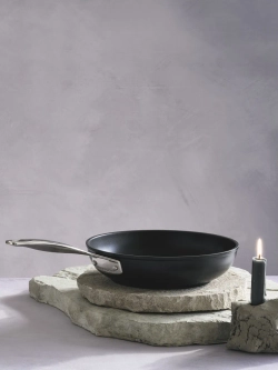 Le Creuset Сковорода PRO 30см с антипригарным покрытием, алюминий 51112300010002