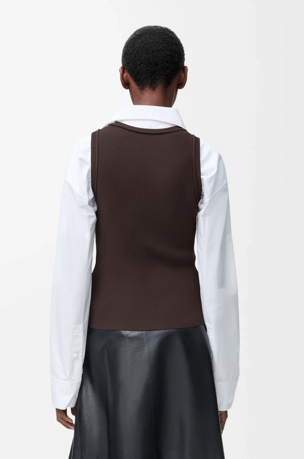 Топ LOEWE