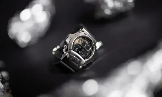 Наручные часы Casio GM-6900-1E