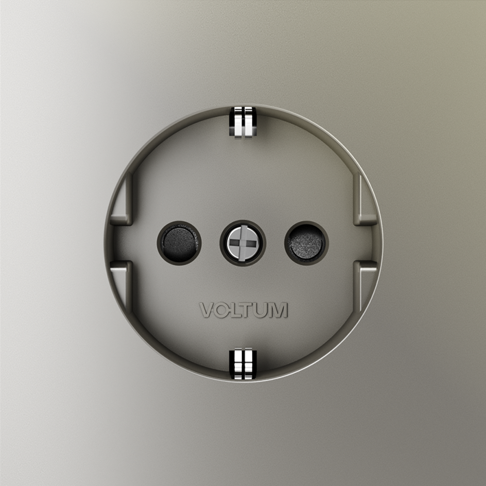 Розетка встраиваемая с заземлением и защитными шторками, 16А, (шелк) Voltum S70 VLS040204