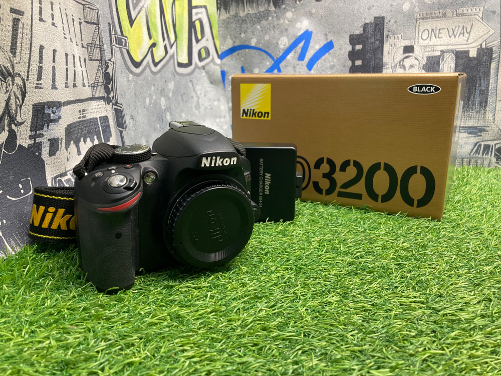 Nikon D3200 6.800 кадров