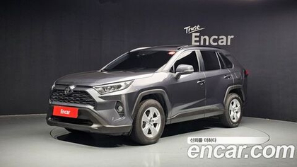 Toyota RAV4 2.5 2WD — 2019