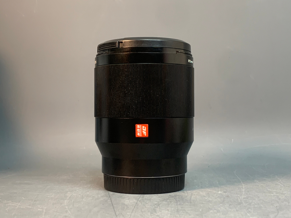 Viltrox 85mm 1.8 Nikon Z Царапка на передней линзе