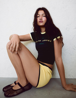 Женская облегающая футболка с контрастным принтом - BERSHKA