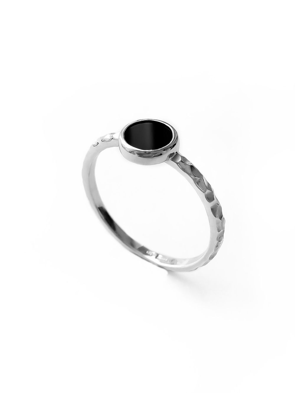 Кольцо узкое с черным агатом / Black