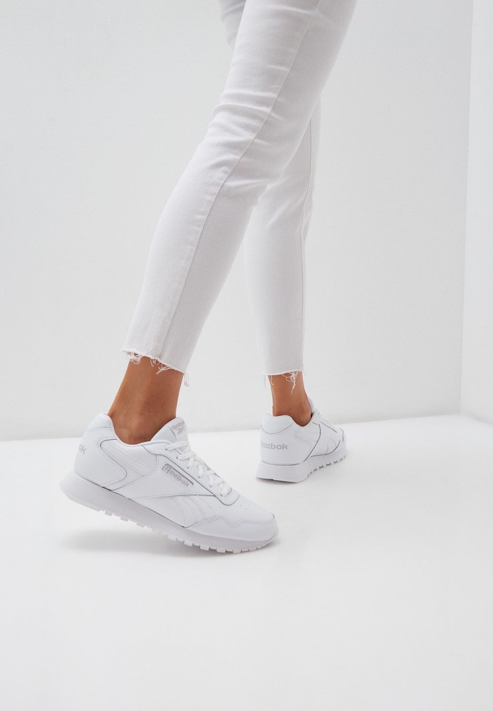 Кроссовки женские REEBOK GLIDE ex-GV6994