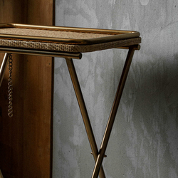 Стол приставной Roomers Furniture f107