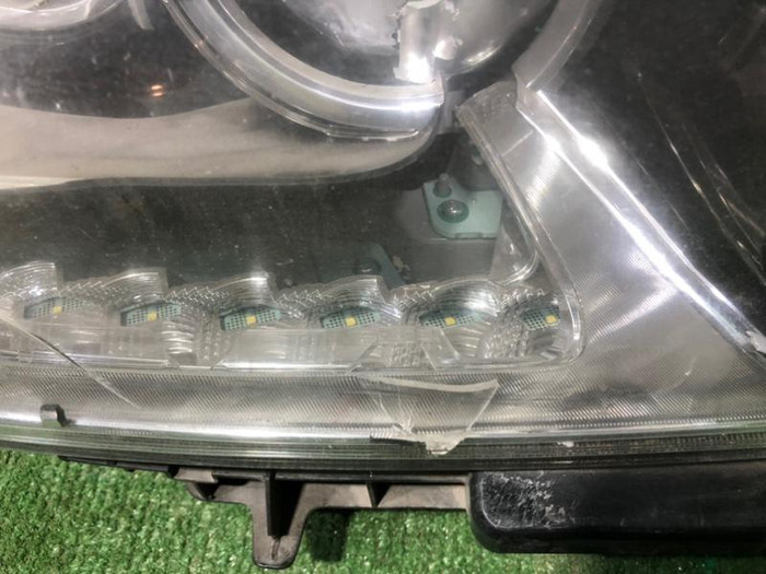 Битая Фара правая Lexus GX 2 URJ150 (13-19) LED