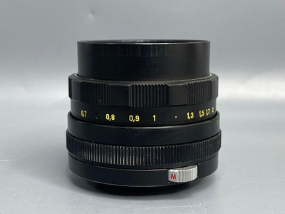 Гелиос-44М 58mm f/2 — небольшой грибок внутри